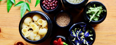 VIOLET GLASS PRESERVES ORGANIC CONTENTS FOR LONGER